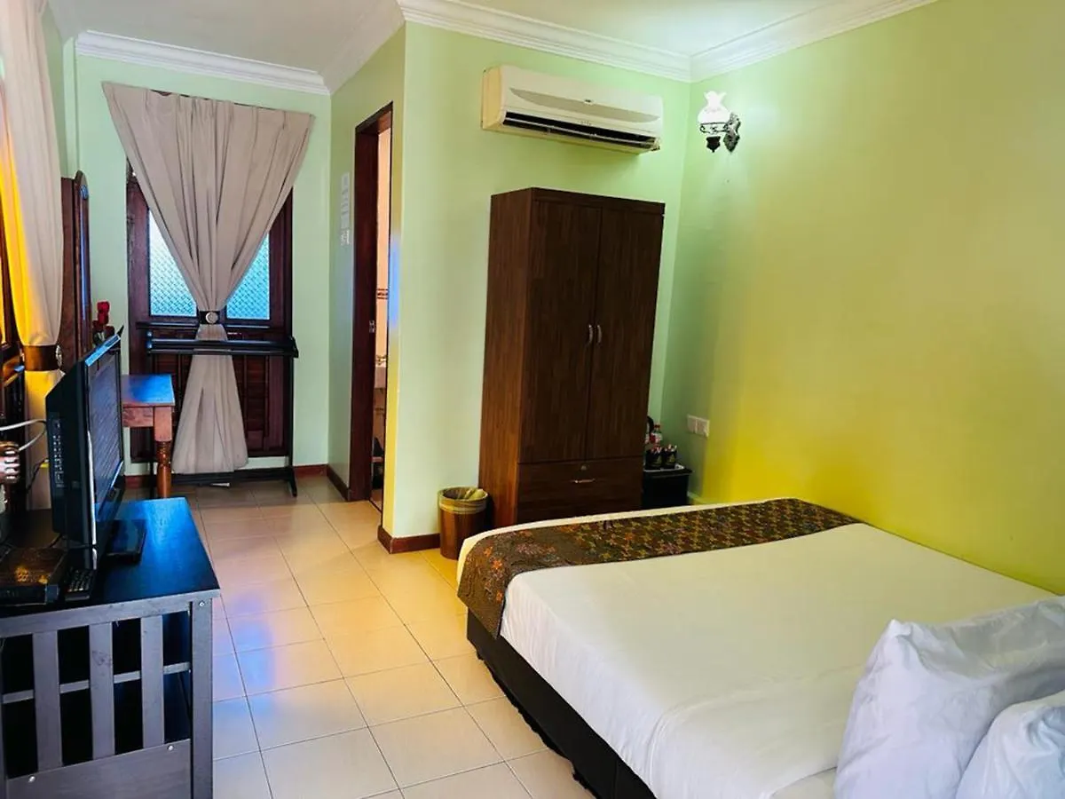 Morten Villa Melaka